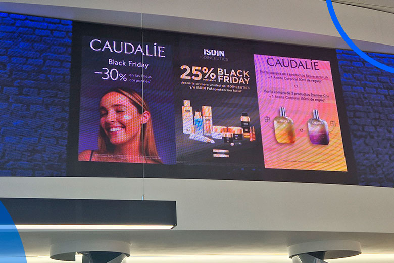 Pantalla digital centro comercial